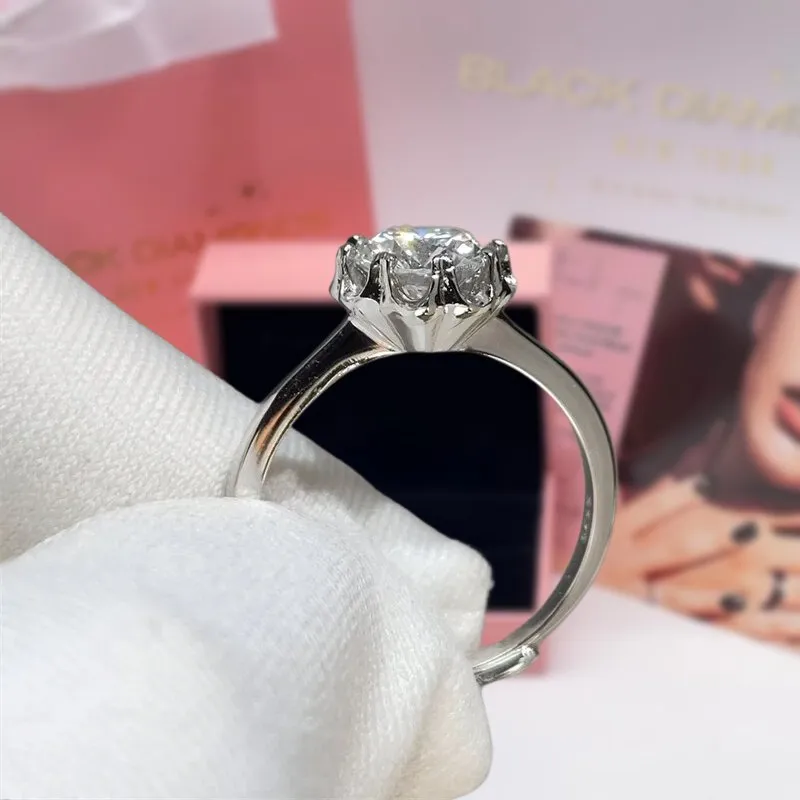 1.0 Ct Round Cut Diamond Snowflake Engagement Ring