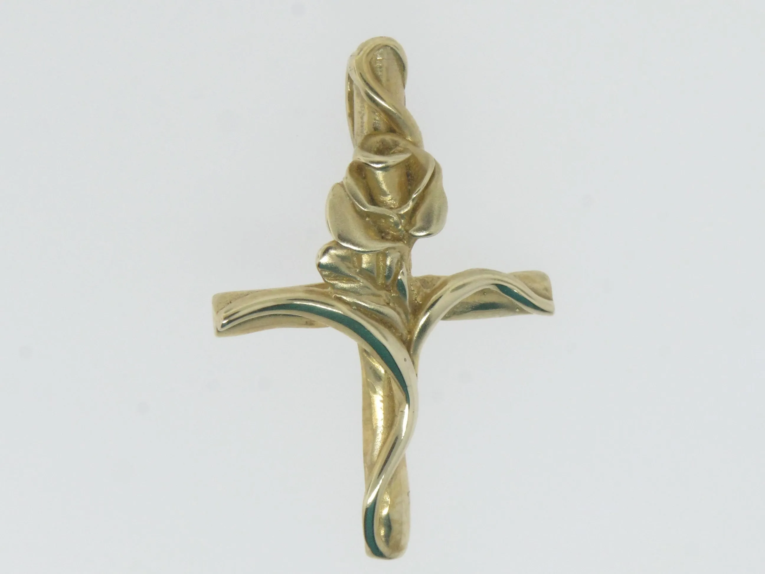 14K Yellow Gold Rose Flower Cross Rosy Cross Pendant New Old Stock Jewelry