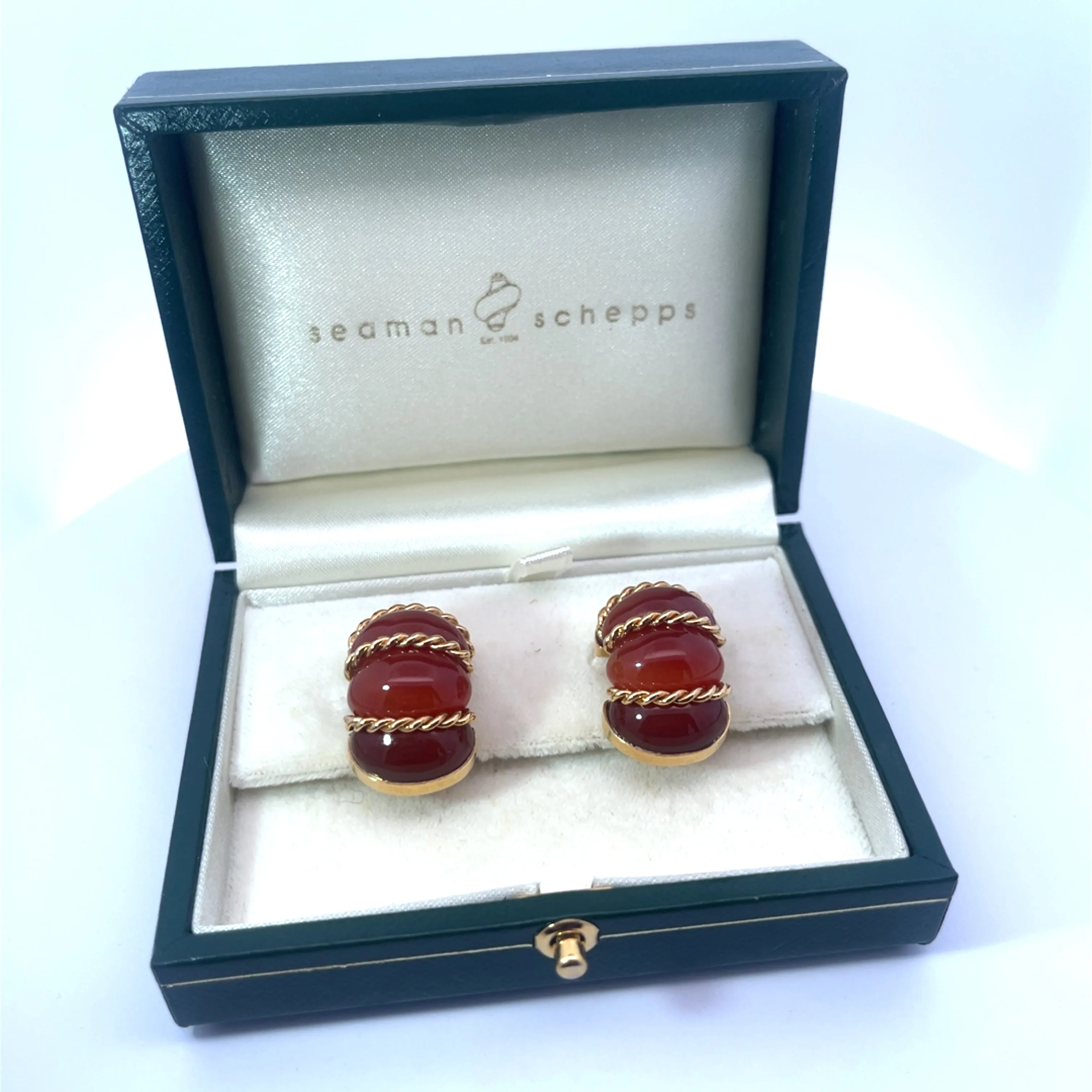 18K Yellow Gold Vintage Carnelian Hoop Earrings Design By Seaman Schepps