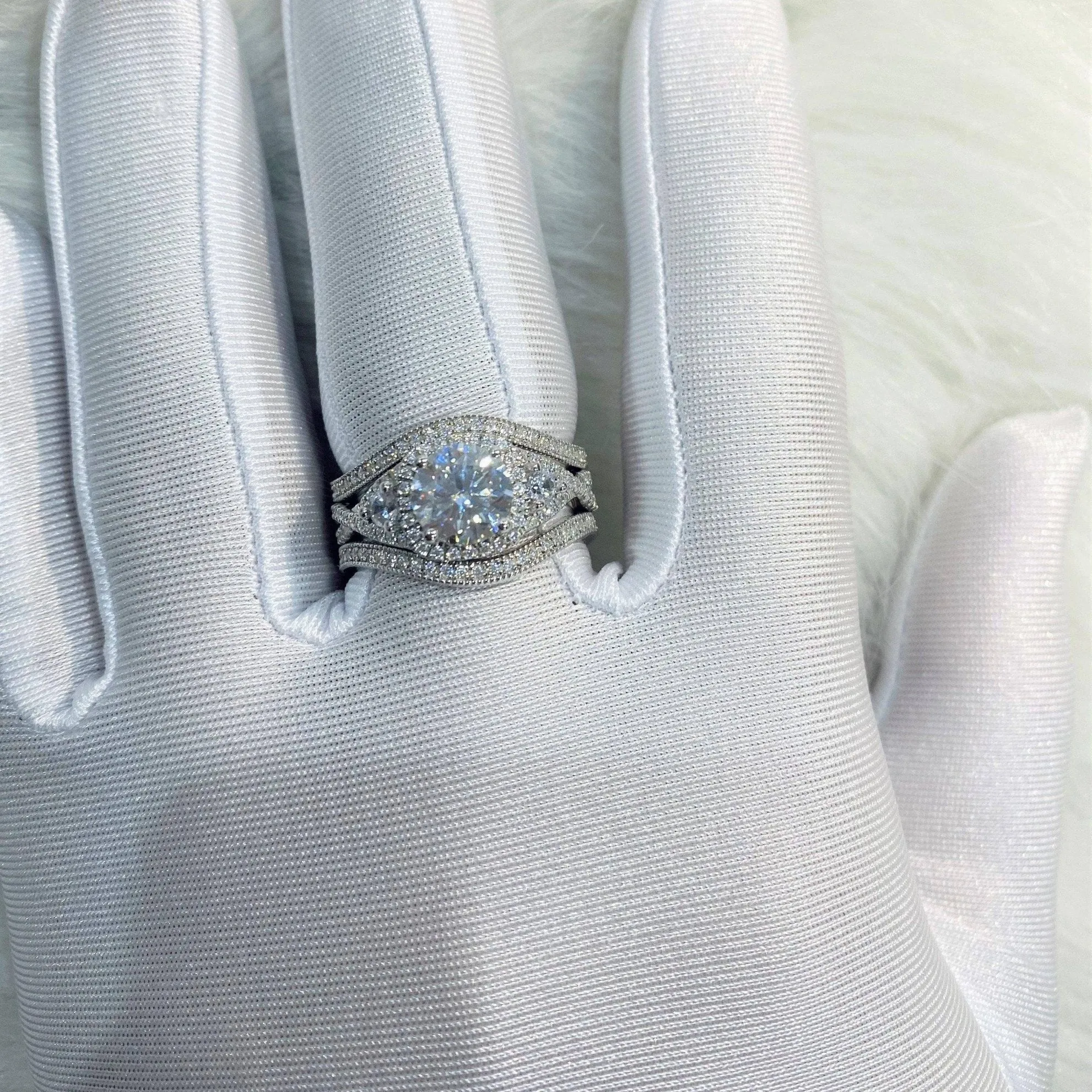 3 Piece Round Cut Diamond Engagement Ring Set