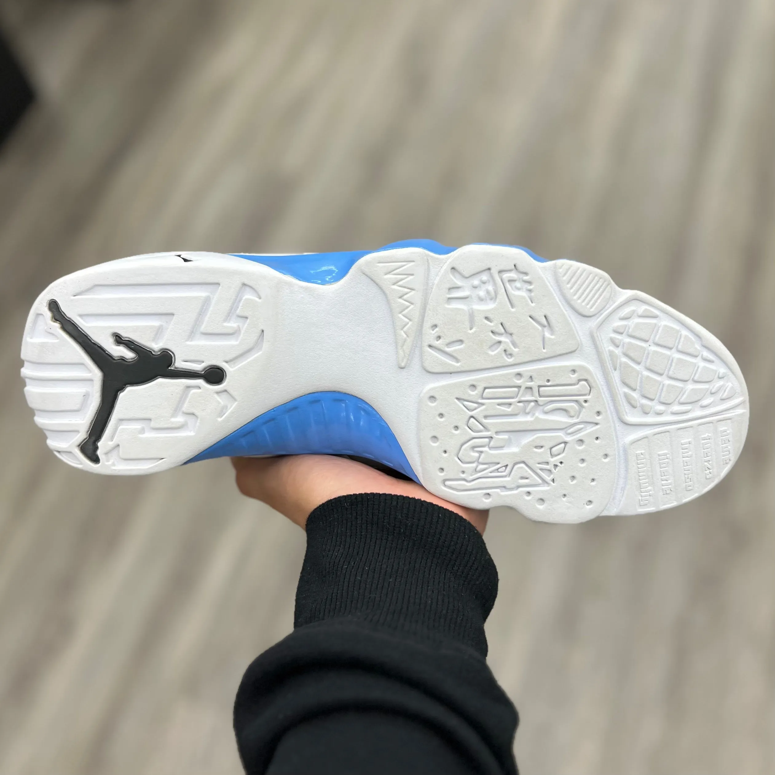 Air Jordan Retro 9 “Powder Blue”
