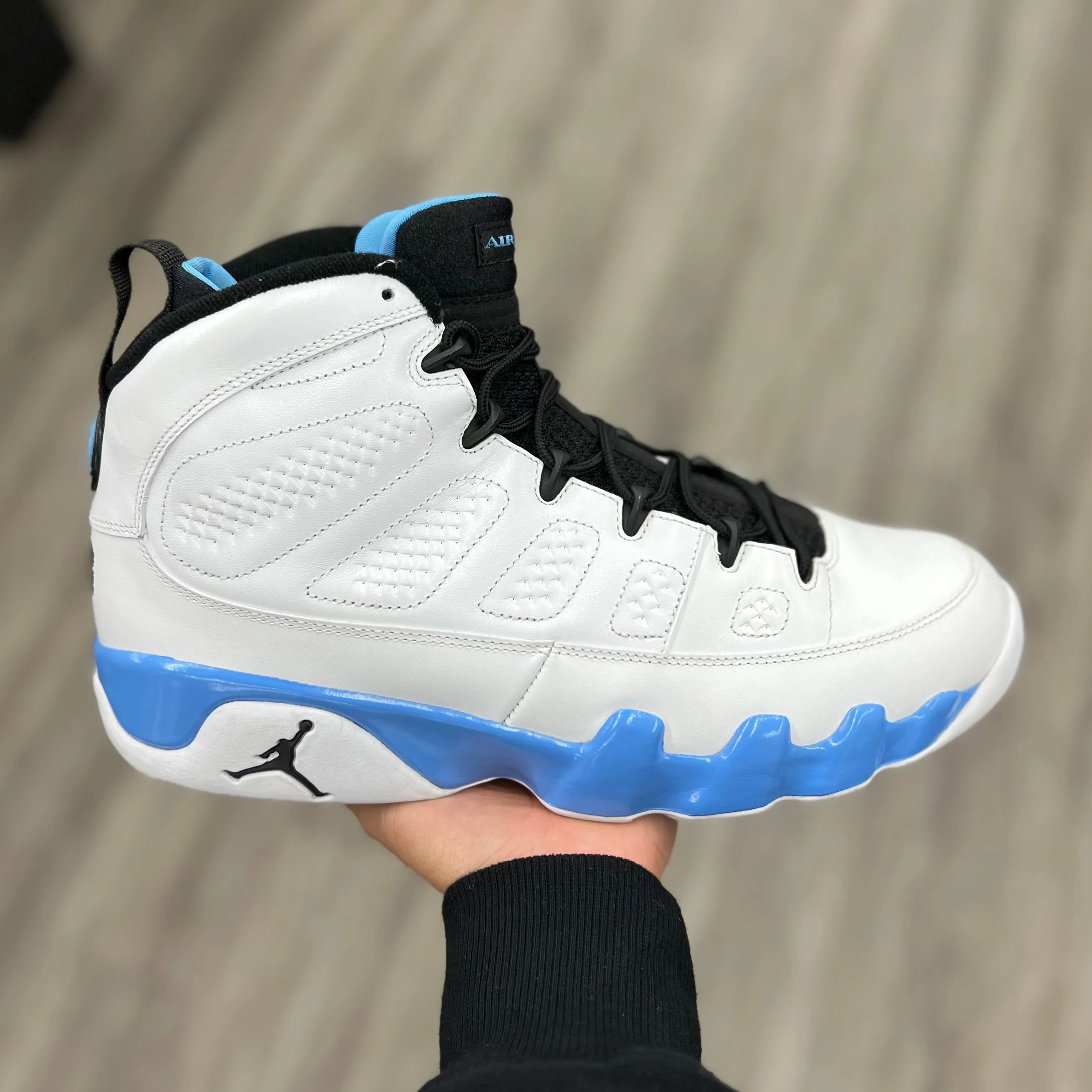 Air Jordan Retro 9 “Powder Blue”