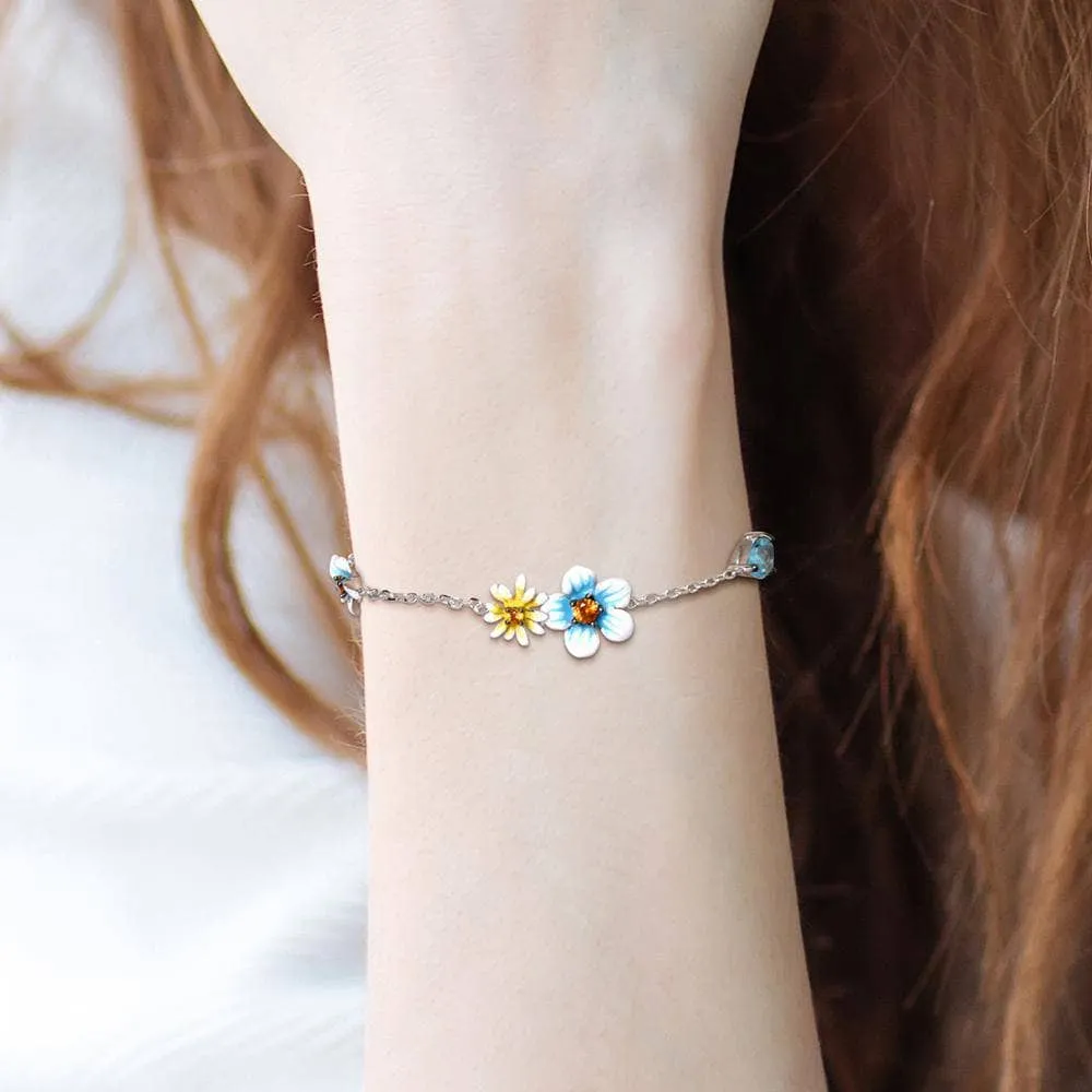 Delicate Blooming Flower Adjustable Bracelet