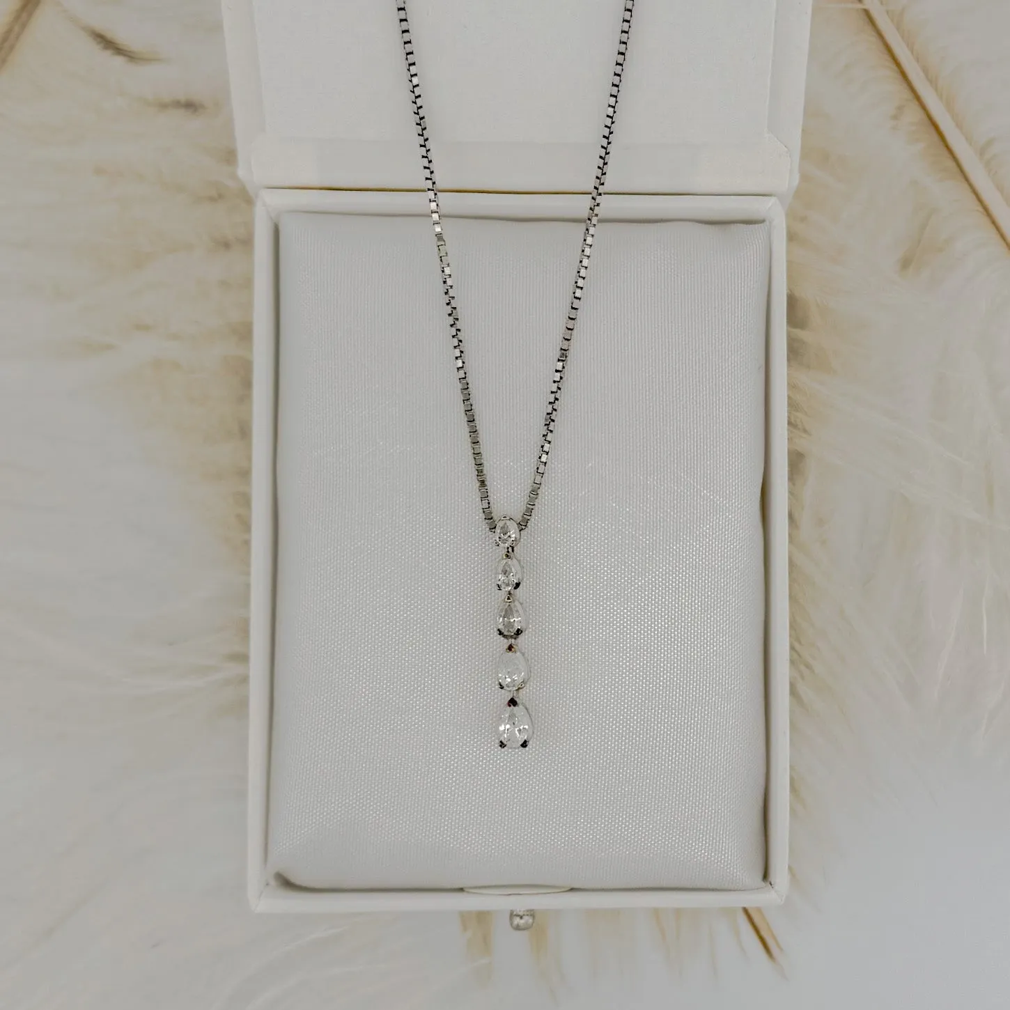 Endless Light 14k White Gold and Diamonds Necklace