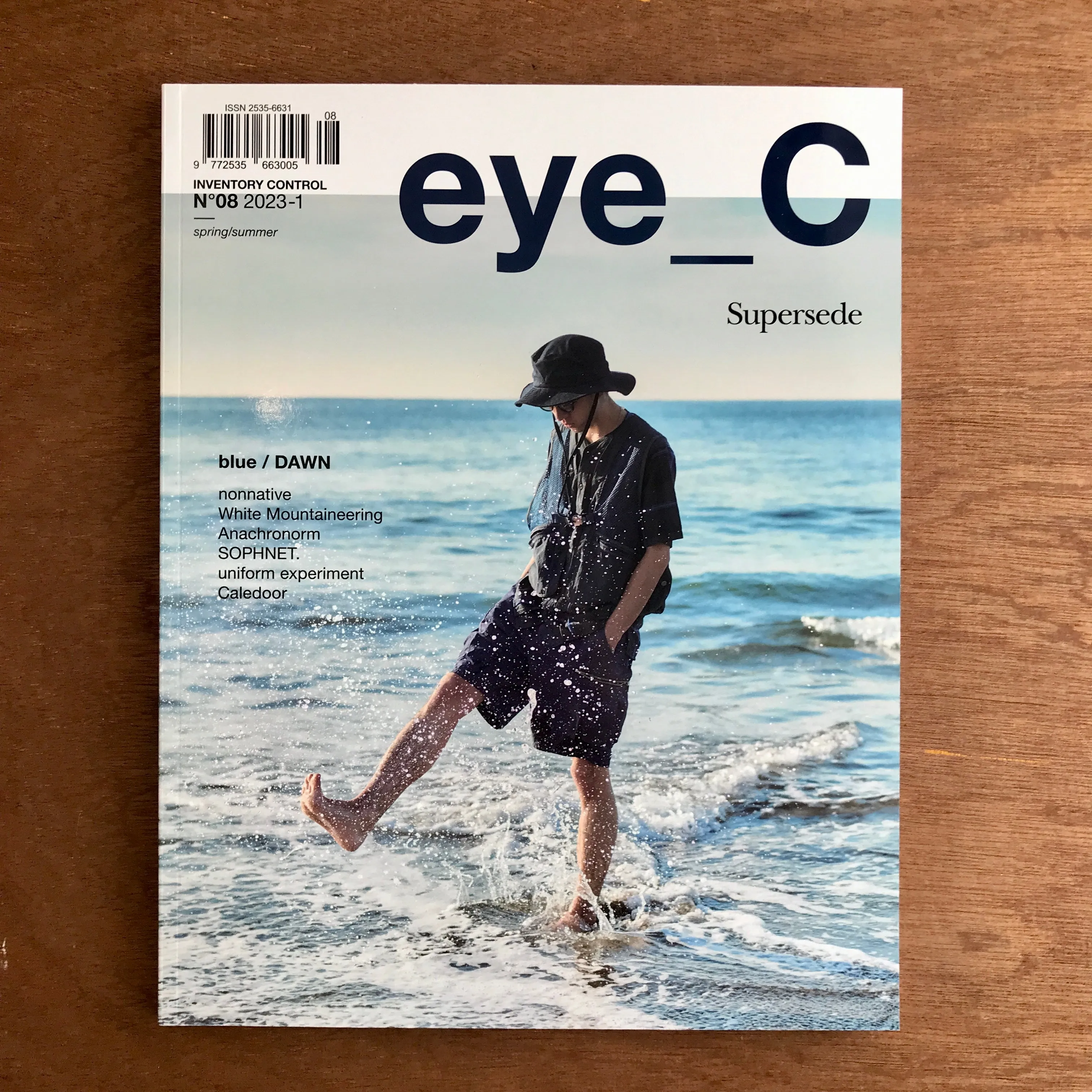 eye_C Issue 8 (Multiple Covers)