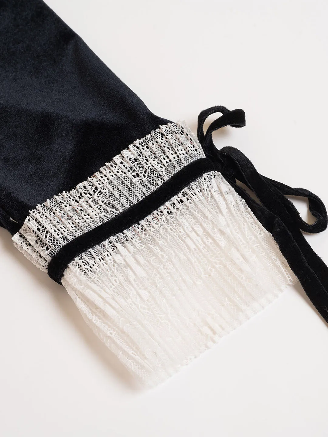 【Final Sale】Alice Contrast Lace Ruffle Trim Velvet Blouse