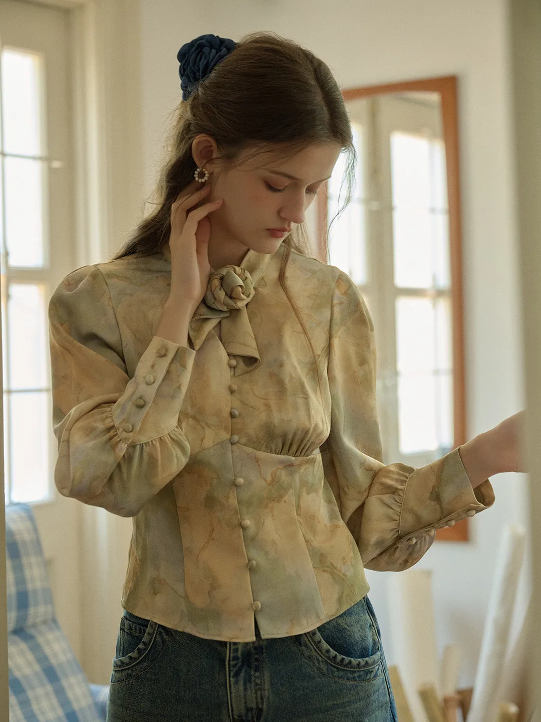 【Final Sale】Melina Retro Oil Painting Print V-Neck Lace-Up Lantern Sleeve Satin Blouse