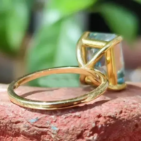 Gorgeous Yellow Gold Radiant Cut Paraiba Tourmaline Engagement Ring