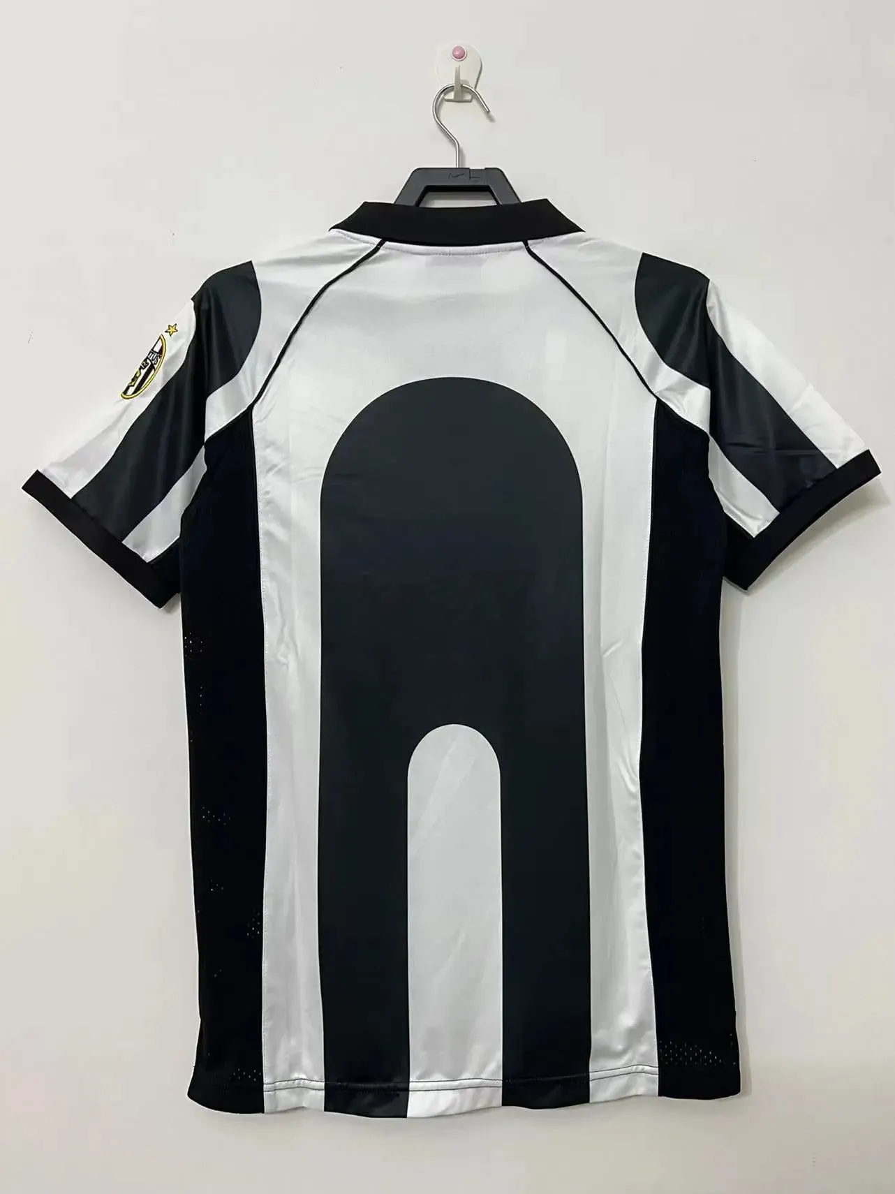 Juventus home 1997-99