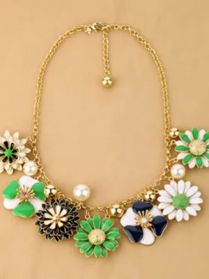 little daisy pearl necklace