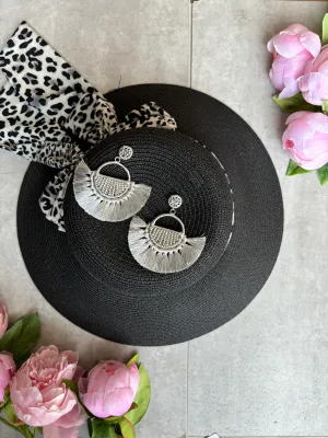 Liya Earrings in Silver