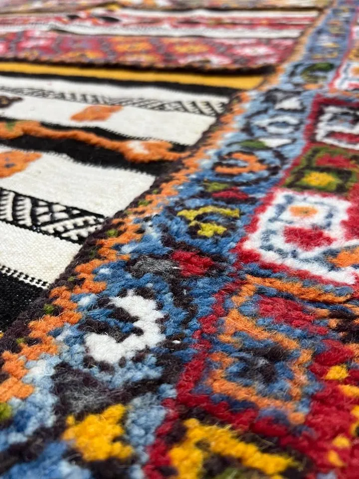 Moroccan custom rug from Glawa, Wool and Thread, 262cm x 156cm or 8.60ft x 5.12ft