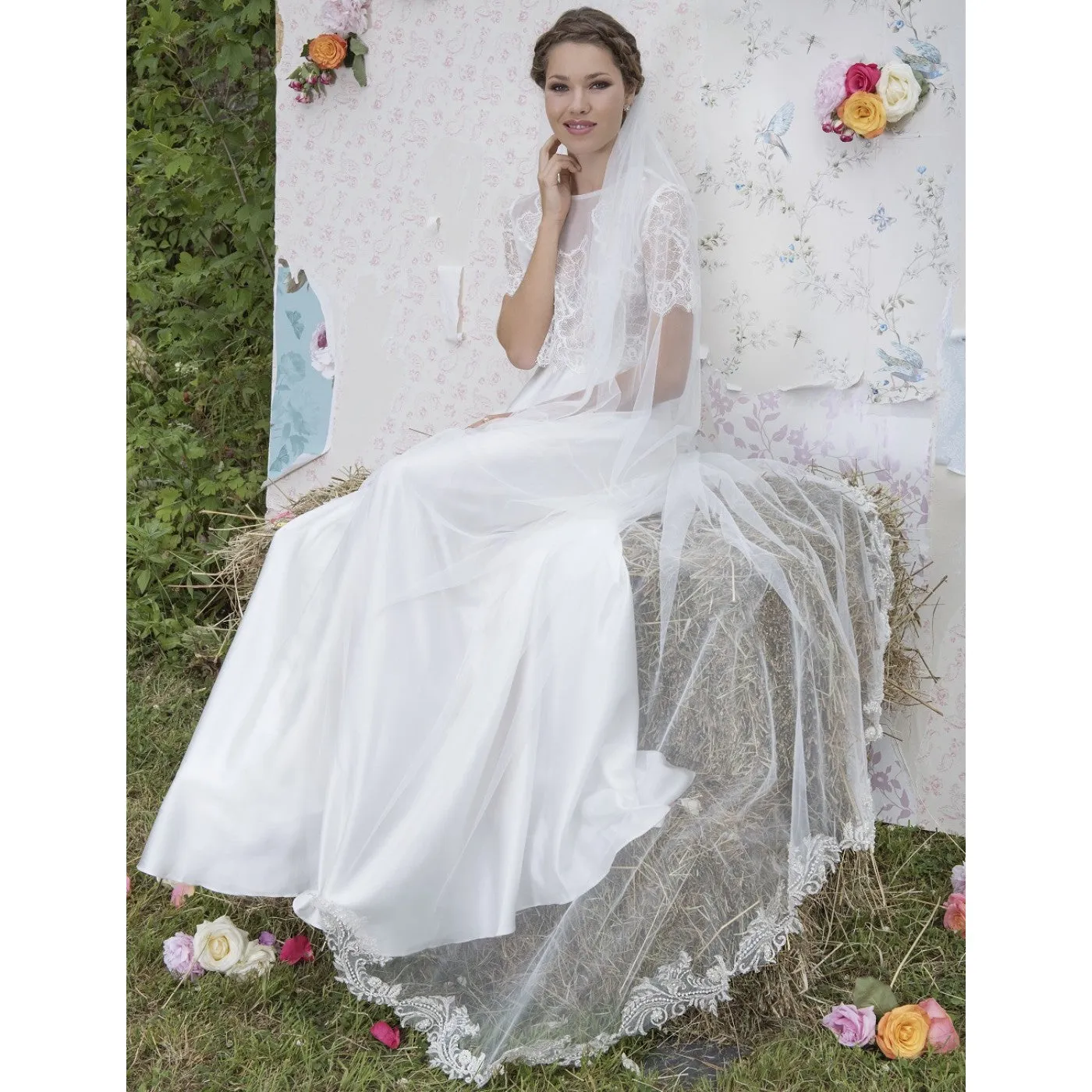 ON SALE - Wedding Veil - train length with champagne lace edge - Mallow at Kezani