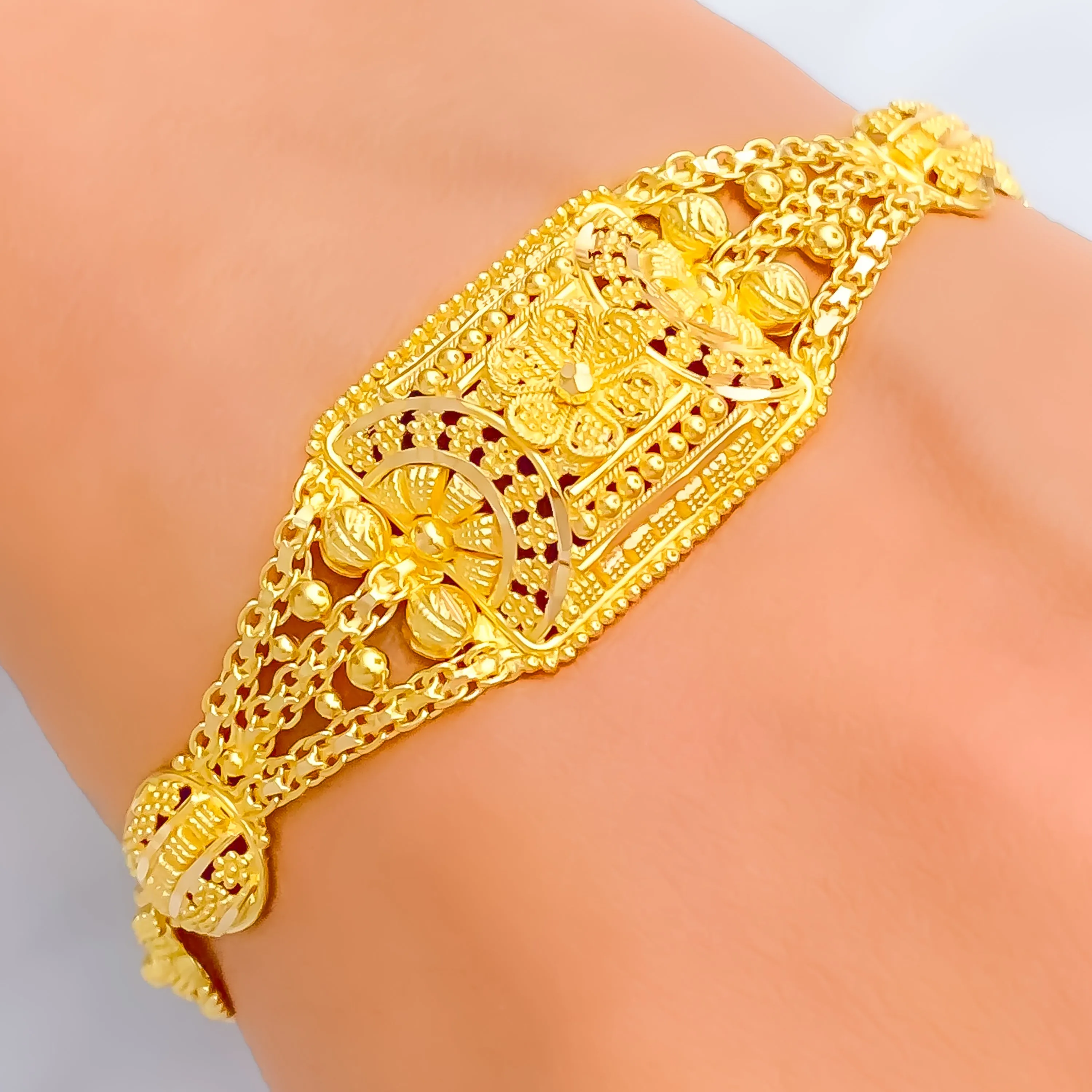 Palatial Gorgeous 22k Gold Bracelet