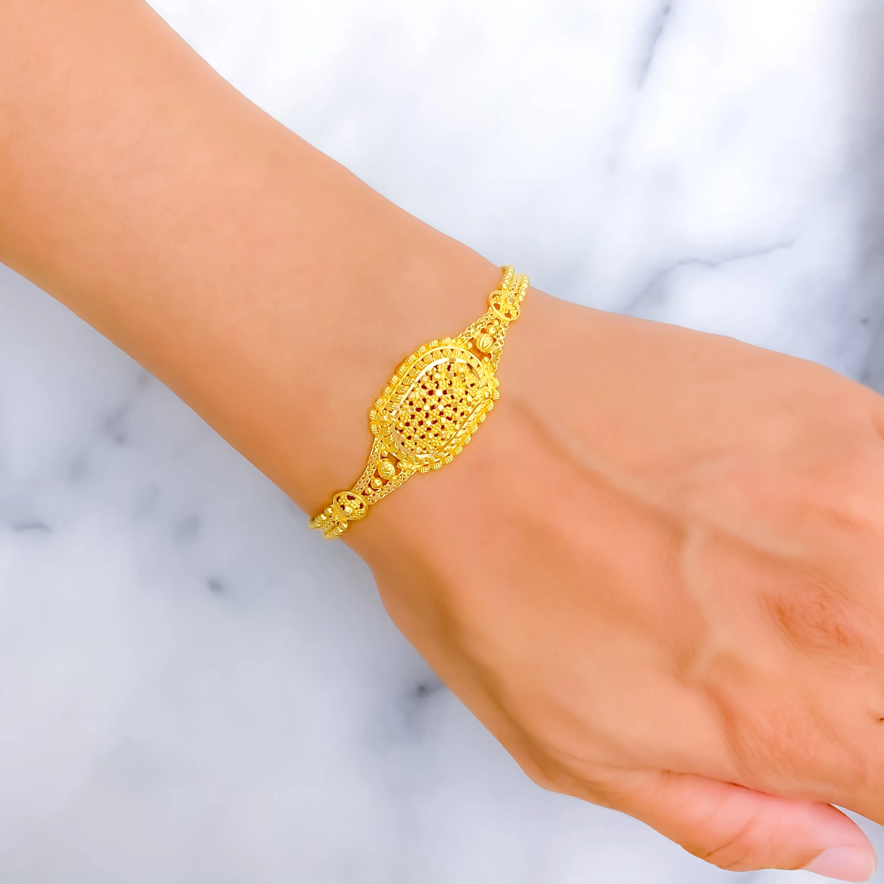 Palatial Gorgeous 22k Gold Bracelet