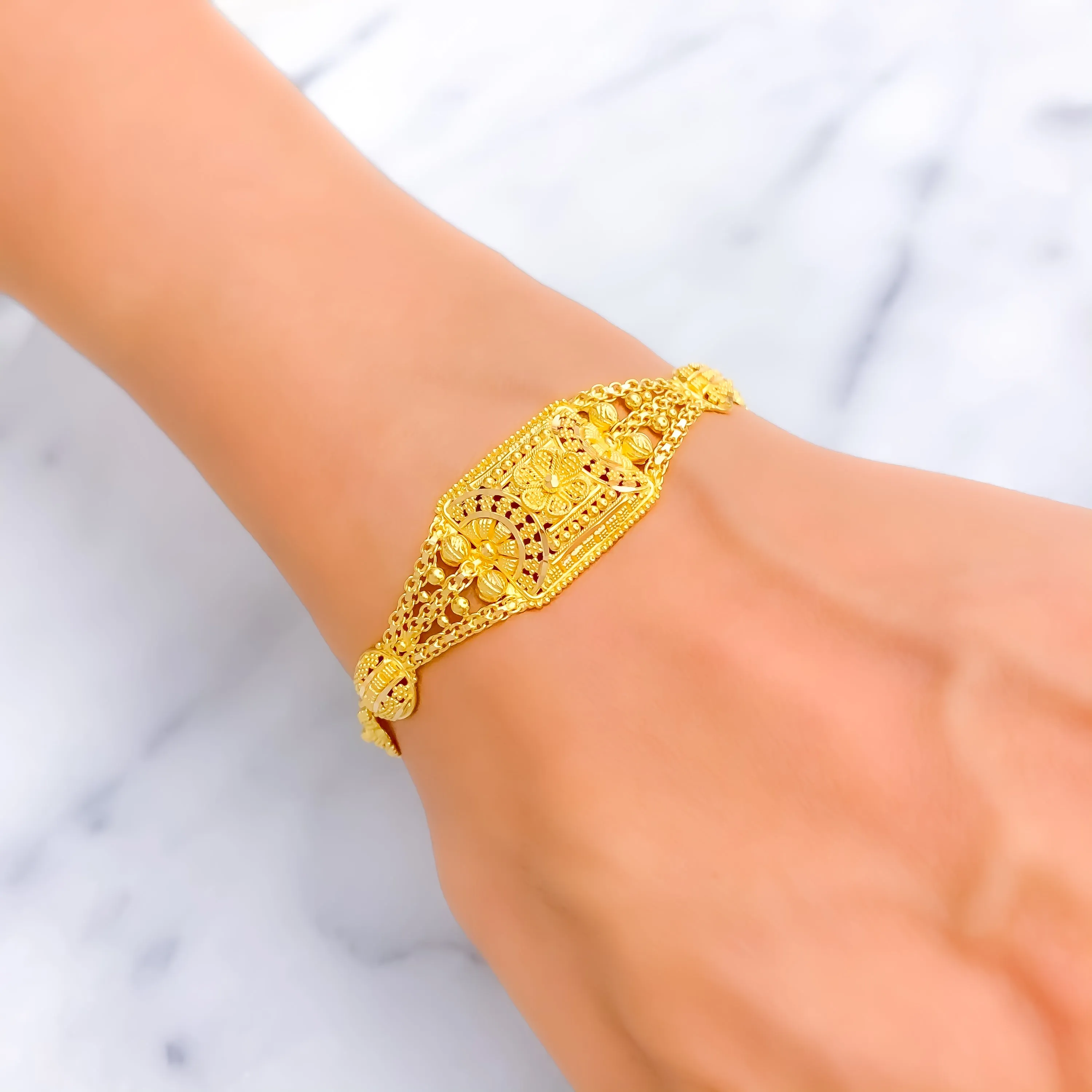 Palatial Gorgeous 22k Gold Bracelet