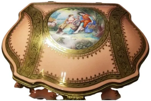 Penicaud Lt Peach Chest - Limited Edition
