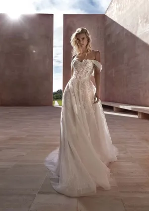 Pronovias: Claris (Clearance)