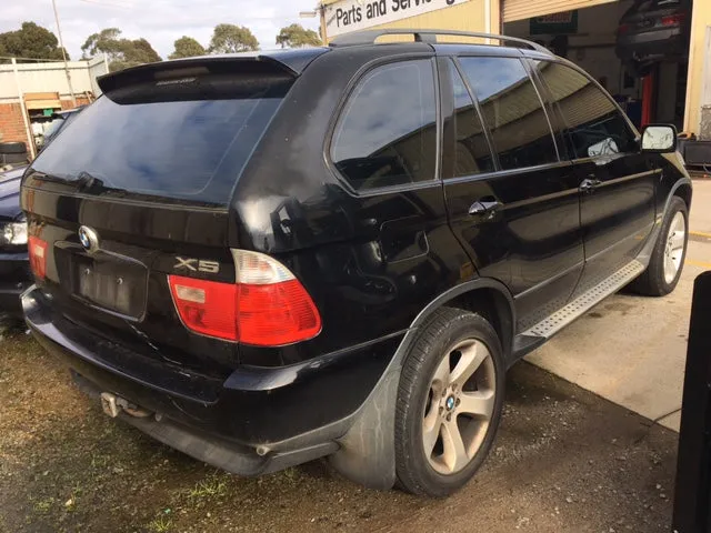 S2740 X5 E53 SAV 3.0d M57N AUTO 2005/03