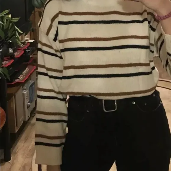 Stripe knit sweater womens white crew neck minimalist brown casual