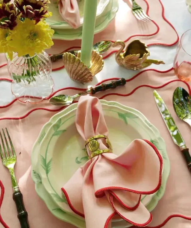 Sweetheart Scallop Placemats