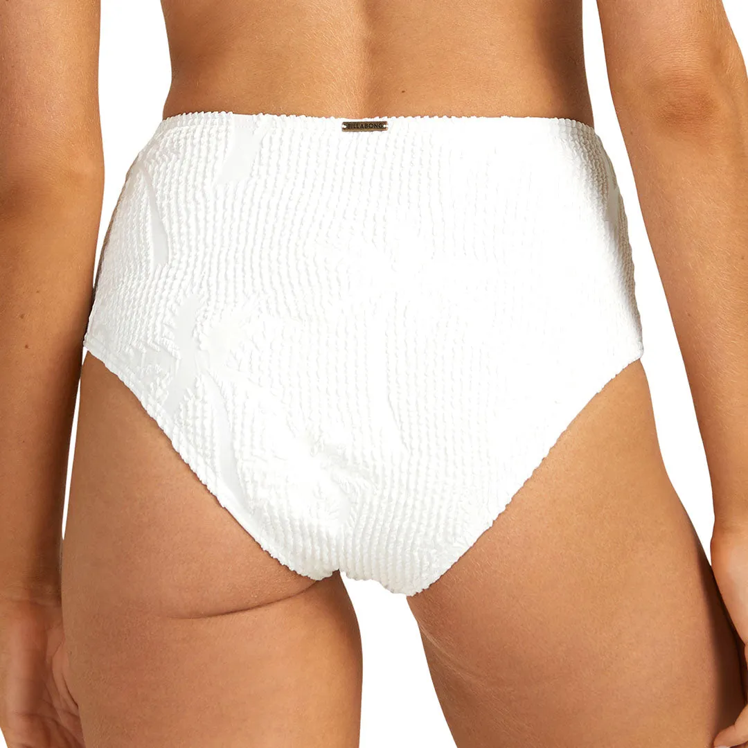 Verano Hi Retro Women's Apparel