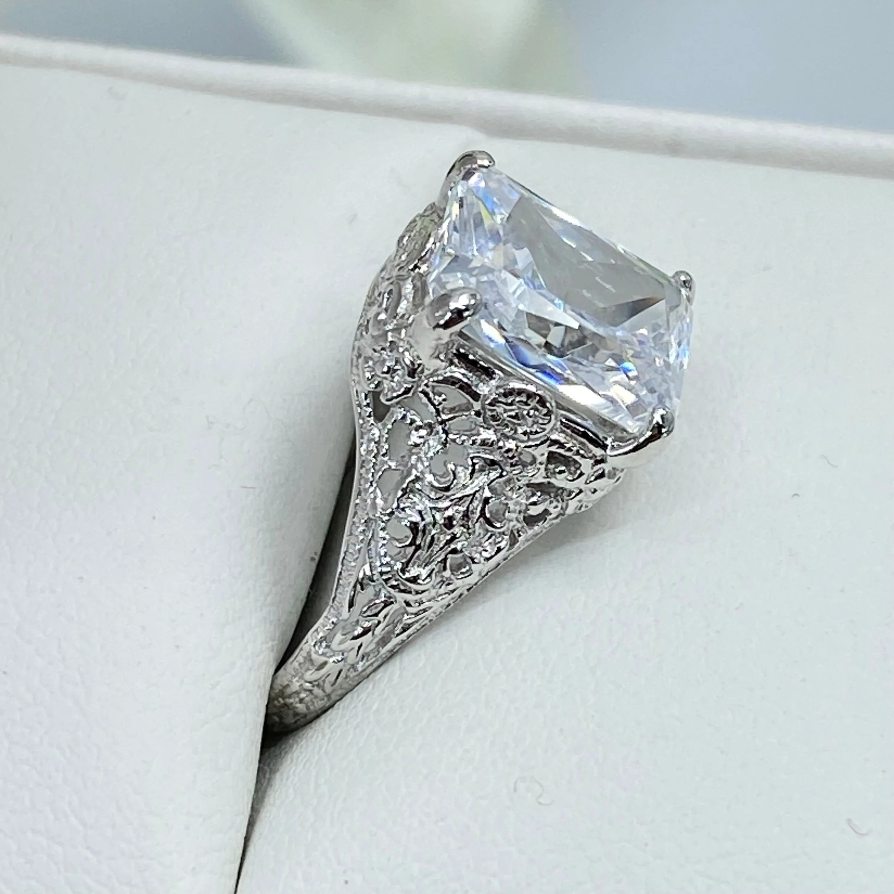 White CZ Ring, 4ct Rectangle Gem, White Gold plated Vintage Jewelry #D206